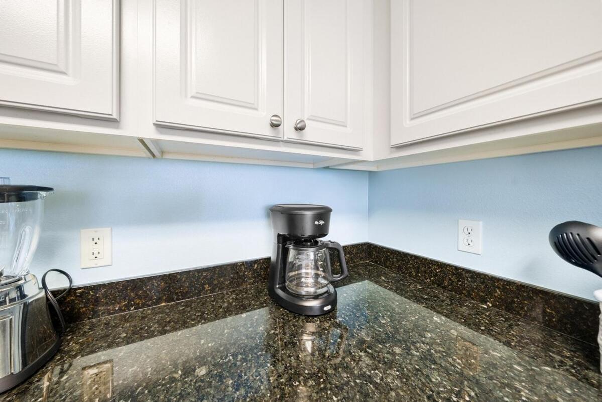 Apartment Calypso 108w Like Having Your Private House! Beachfront! Panama City Beach