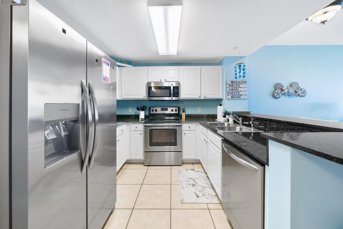 Calypso 108w Like Having Your Private House! Beachfront! Apartment