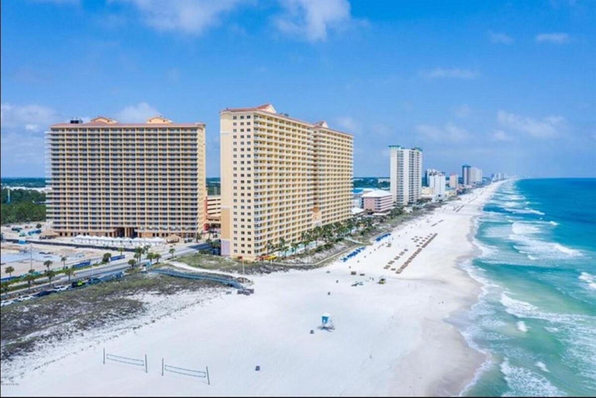 Calypso 108w Like Having Your Private House! Beachfront! Apartment